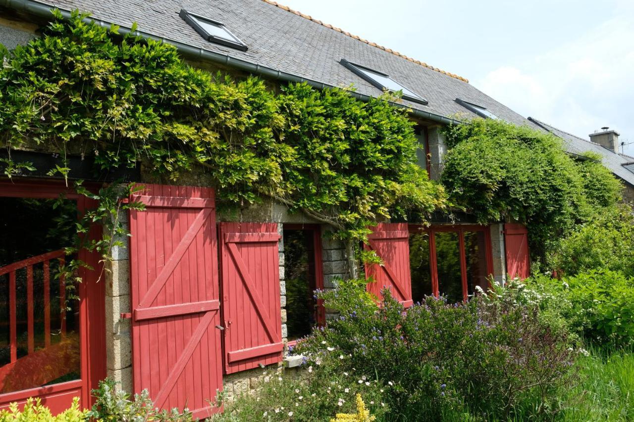 La Maison Jaune à la Janaie Parigné Exterior foto